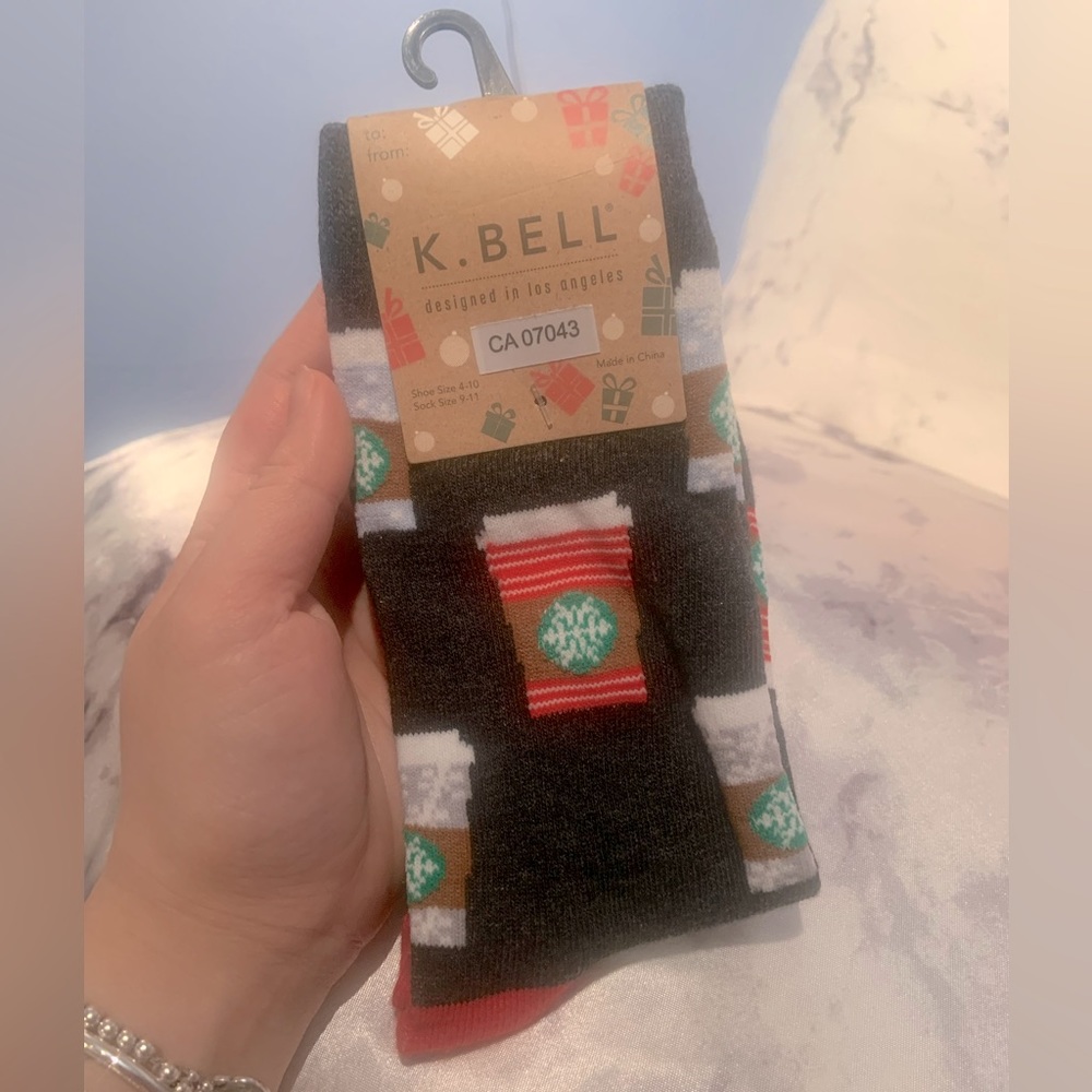 ✨New✨ cute wanna be Starbucks socks ☕️🤍